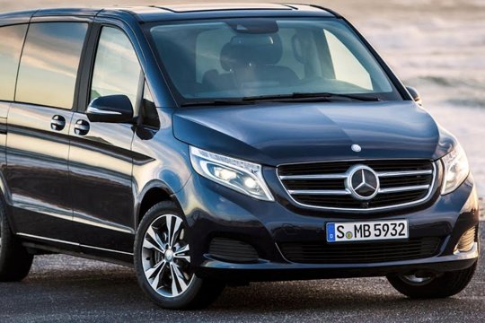 Private Chauffeured Minivan at Your Disposal in London for 4 Hours  Private Tours and Travel Guide Europe London CITY London Destination Tour