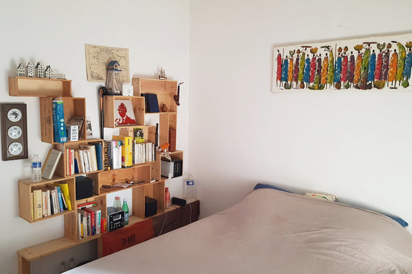 Positionné en face du Marché des Capucins, entre la gare Saint Jean et l'inconto Bordeaux, France Escapade unique en plein cœur de Bordeaux Private room in rental unit vacation rental 38232741