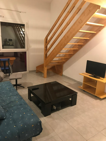 T1 bis à côté du domaine universitaire. Desservi par bus en bas de l'immeuble et France T1 BIS Pessac Entire rental unit vacation rental 46508840