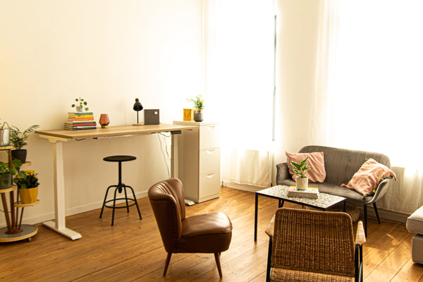 This sunny appartment on the first floor is located at walking distance of centr Antwerp, Belgium Comfy, sunny apartment with view on park Entire rental unit vacation rental 49613517