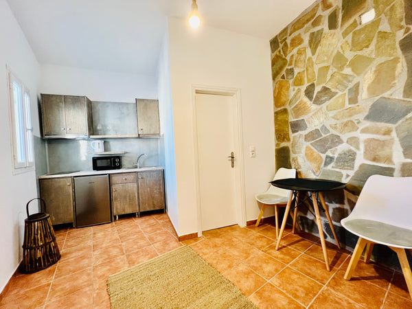 <b>Other things to note</b><br />Due to situation in the world with covid-19, we Greece Santorini style!!! Cycladic home vacation rental 38095335