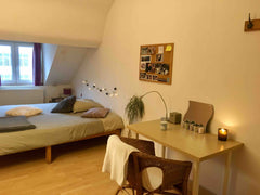 L’appartement se situe au quartier européen à Bruxelles. Au niveau de la place d Coulandon, France Jolie chambre Bruxelloise Private room in rental unit vacation rental 40459640