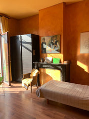 Espace convivial au cœur de Saint-Gilles au sein d'une maison d'artistes.  Appartement Saint-Gilles Entire condo vacation rental 668522264042048403