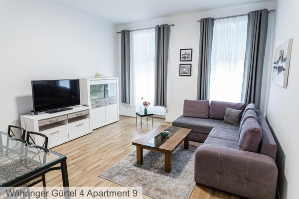 This has to be one of the best deals in town. A lovely, quiet apartment near Wes  Flarent WG One bedroom with balcony Entire rental unit vacation rental 658573776069767674