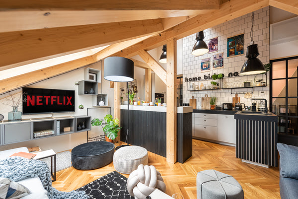 Warm industrial loft you simply can´t miss. Newly launched after complete attic   Warm industrial. Best Neighborhood A/C & NETFLIX! Entire rental unit vacation rental 42789622