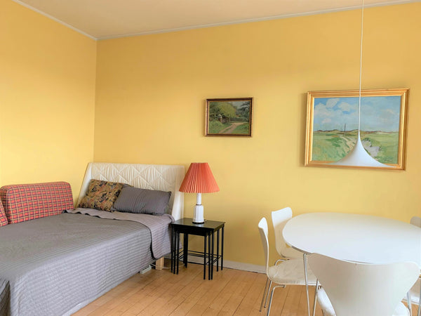 - - Rooms - -<br /><br />Main Floor:<br /><br />Bedroom: double bed (length: 2m, Copenhagen, Denmark City - Metro - The Opera - Christiania - Ved Volden - Christianshavn (700-1) Entire serviced apartment vacation rental 26742983