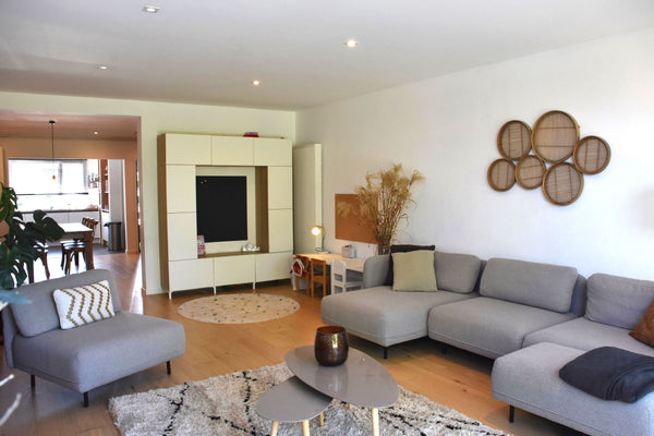 This house is entirely for you : 3 bedrooms, bathroom (toilet, 2 sinks, bath and  Nice house with large garden, close to facilities Entire townhouse vacation rental 615851232724681647