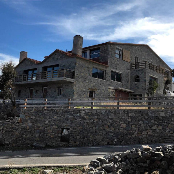 New built Chalet,at the foot of Psiloritis mountain<br /><br /><b>The space</b><  Chalet Suites  | No.1 |  at Psiloritis mountain Entire guesthouse vacation rental 25103013