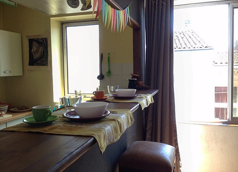 T2 lumineux, tout confort (lave-linge qui fait aussi sèche-linge, et lave vaisse Bordeaux, France T2 lumineux, tout confort, Marché des Capucins Entire rental unit vacation rental 18930220