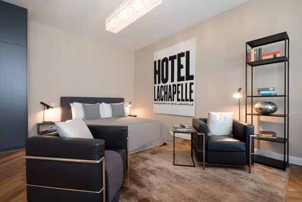 You can expect a luxurious apartment of 35 m². The apartment is easily accessibl Vienna, Austria Newly renovated Luxury Apt near center 3.30 Entire rental unit vacation rental 39216890