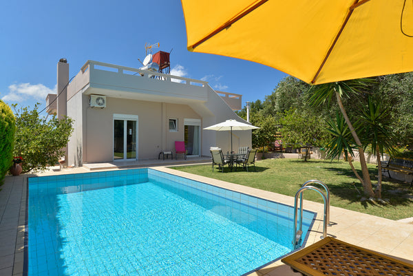 Xirokampi Village is a traditional small village located in west Crete. The vill  A private 4 bedroom villa, 4km away from the beach Entire villa vacation rental 565805884744498274