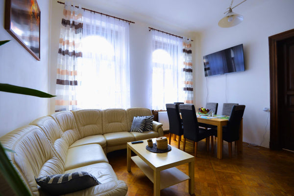 50m from subway and tram stations. Possibility of airport shuttle. In a short di Prague, Czechia Spacious cozy apt n6 in the centre 3BDR 10PER Entire rental unit vacation rental 28935296