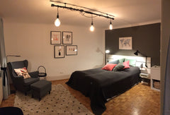 Das charmante Studio liegt in unmittelbarer Nähe zum Bahnhof Meidling und der be Vienna, Austria Schönster Ausblick in Meidling - tolles Studio Entire rental unit vacation rental 40009757
