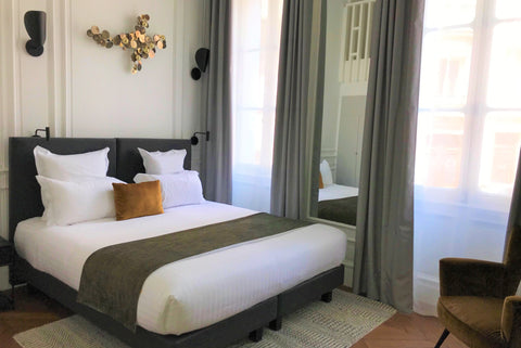 Stay in this fantastic suite and enjoy all the benefits of a hotel in an apartme Bordeaux, France GuestReady - Maison Labruyère Bordeaux - Aviau Entire rental unit vacation rental 48119666