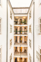 This is a new designed and refurbished apartment, which is situated in a histori Vienna, Austria Wunderschönes Apartment (20) im 1 Bezirk/Ballgasse Entire rental unit vacation rental 23375159