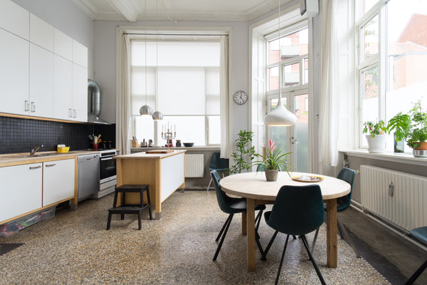 Cosy, untraditional flat between the airport (15 min.) and the city (15 min.). L Copenhagen, Denmark Centrally located apartment with private garden Entire rental unit vacation rental 21377714