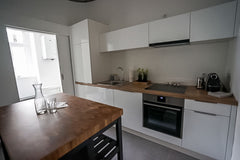 Schöne neu sanierte Wohnung im direkten herz von Wien! <br />3 Gehminuten zur U- Vienna, Austria Schöne neue Wohnung, direkt im Zentrum! Entire rental unit vacation rental 39787607