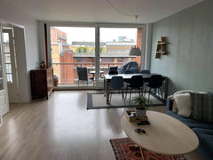 Large apartment in Frederiksberg close to theatres, shopping, and a two-minute w  Frederiksberg 2BD/1BA Balcony FreeParking Entire rental unit vacation rental 633914122350960120