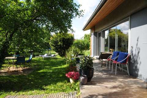 Maison indépendante design avec terrasse qui donne sur un  jardin, pouvant accue Mérignac, France Maison indépendante dans jardin Entire bungalow vacation rental 5017116