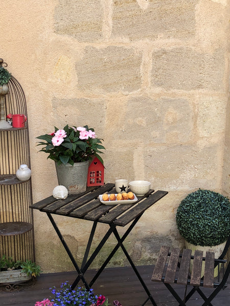 Maison de ville a 500 m du jardin public. Il vous faudra le traverser pour arriv Bordeaux, France Chambre au  jardin public et p’tit déjeuner Private room in townhouse vacation rental 25220258