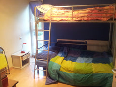 Vous avez envie de vous installer sans rien avoir à faire, juste poser vos valis Bordeaux, France maison  très fonctionnelle 1chambre Private room in home vacation rental 6588306