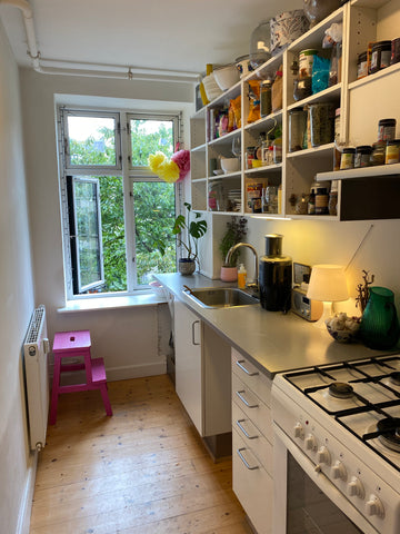 Enjoy your time in Copenhagen to the fullest in this cosy, unique and personal f  Unique, cosy and personal in Copenhagen Entire rental unit vacation rental 694196679403387909