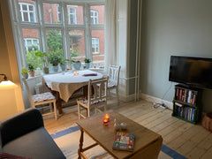 Lovely and cozy apartment located at Noerrebro. Close to the Metro station, beau Odense, Denmark Skøn og rummelig lejlighed med gårdhave Entire condo vacation rental 606229100811966298