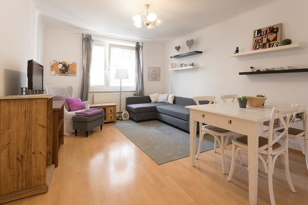 The apartment is fully equipped with bedsheets, washing machine, kitchen utiliti Vienna, Austria Gorgeous Hideout | Close to Everything Entire rental unit vacation rental 22808611