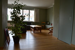 Dans un quartier résidentiel calme, mais à 3 minutes du métro (20 minutes du cen  CHAMBRE DOUBLE DANS APPARTEMENT RENOVE ET LUMINEUX Private room in rental unit vacation rental 40188021