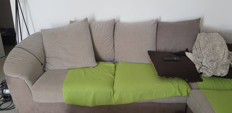 petite maison de famille avec 3 chambres une salle de bain,<br />Cc et cuisine < Bordeaux, France Petite maison de famille Entire home vacation rental 37204869