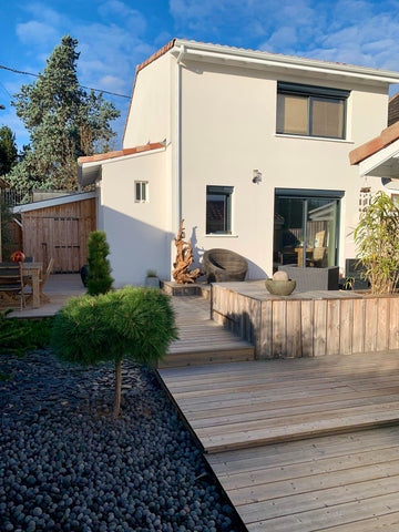 Maison Naia welcomes you in a charming shop with a contemporary style, neat and  Mérignac, France Contemporary Bordeaux echoppe with Zen garden Entire townhouse vacation rental 53618326