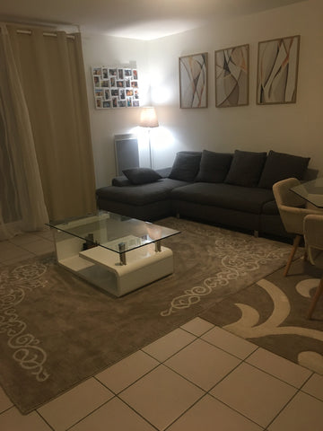 Logement proche du centre de Bordeaux, de la cité du vin et des quais de Bordeau Bruges, France Petite chambre privée proche du centre de Bordeaux Private room in condo vacation rental 41377174