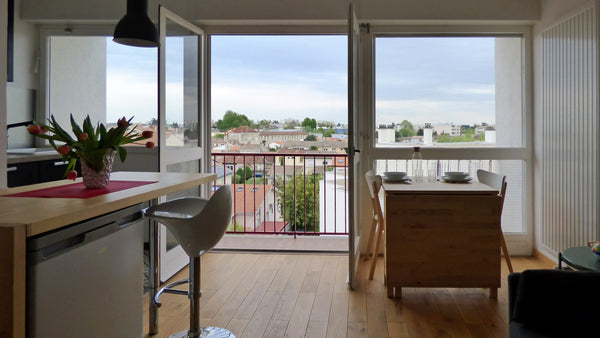 Jolie Studio  à Talence, refait à neuf l’été 2017, il est exposé Sud donc très l Barcelona, Spain Jolie studio Bordeaux :) Entire loft vacation rental 33659218