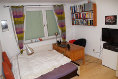 double bedroom (2pers), 1 couch (2pers)<br />kitchen (dishes provided)<br />60sq Vienna, Austria 2-4p, 15min Stadthalle+parking lot Entire rental unit vacation rental 5542616