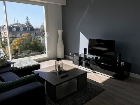 Ce magnifique appartement à proximité de Bordeaux est situé dans une résidence c  Superbe appartement proche Bordeaux pied du tram Entire condo vacation rental 31244254