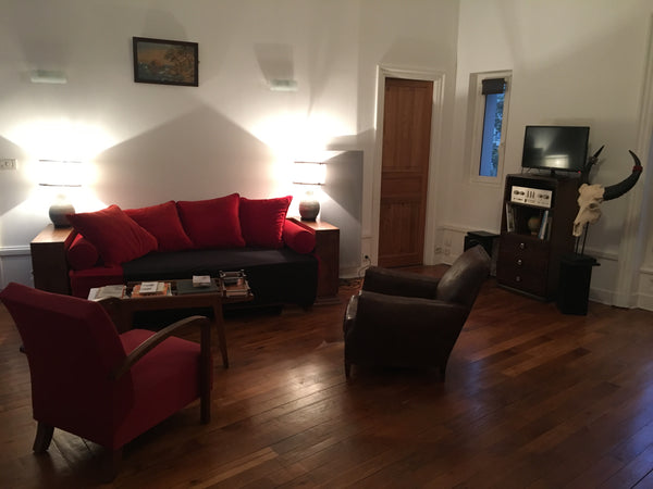 Charming two bedroom flat, 65 m2; 2 mins from Saxe-Gambetta metro, fully equippe Lyon, France T3 Lumineux et bien situé Private room in rental unit vacation rental 20514717