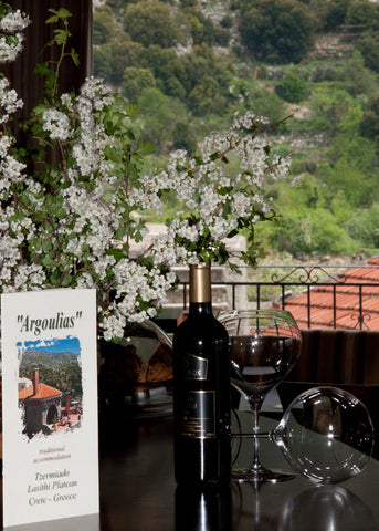 "Set at an altitude of 850 metres, in the village of Tzermiadon, Argoulias is a   We offer a pleasant holiday in a beautiful setting Room in aparthotel vacation rental 24685056