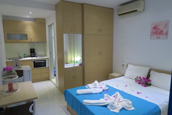 SunOrama Apt-Studio 4<br /><br /><b>License number</b><br />1041K132K3113801 Heraklion, Greece SunOrama Apt-Studio 4 Private room in rental unit vacation rental 18541889