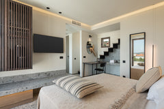 Casa Nostos - deluxe quadrupel room in split floors with 2 king size beds/ 2 bat  Casa Nostos Quadrupel room 2beds/2baths/ jaccuzzi Entire rental unit vacation rental 53127658