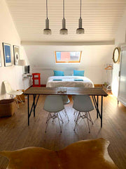 Onze Penthouse is centraal gelegen in een straat met weinig verkeer en geen nach Antwerp, Belgium Nice penthouse in the centre near Central Station Private room in rental unit vacation rental 16610326