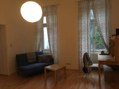Spacious, whole apartment minutes from Wien Mitte Chicago, IL Spacious, whole apartment minutes from Wien Mitte Entire rental unit vacation rental 20376619