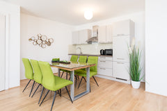 Du wirst meine Unterkunft lieben wegen der Ausblick, die Lage, die Leute und Umg Vienna, Austria Tabor Emotion with balcony Entire rental unit vacation rental 14679881