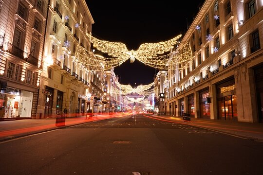 London Christmas Lights and Shopping Private Car Tour  Private Tours and Travel Guide Europe London CITY London Destination Tour