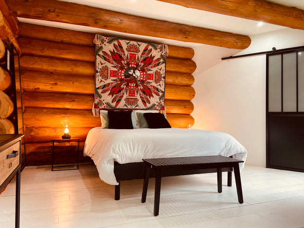 La chambre Cherokee au Cottage du Médoc<br /><br />Partagez la sagesse amérindie  Chambre d'hôtes Cherokee au Cottage du Medoc Private room in bed and breakfast vacation rental 49442784