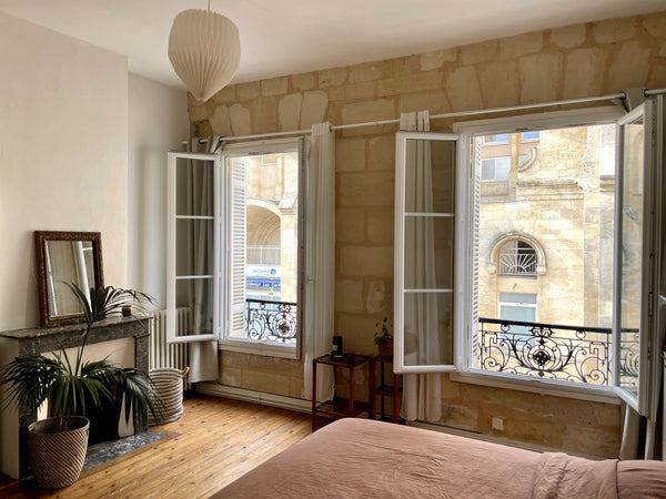 Maison de 82m2, située dans le quartier Jardin Public dans une rue très calme. I Bordeaux, France Jolie maison avec terrasse, proche Chartrons Entire home vacation rental 742762530868572372