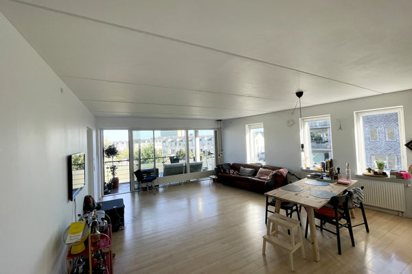 Kick back and relax in our modern and bright appartment, where you can enjoy bea Copenhagen, Denmark Bright & modern 93m2 appartment with sunny balcony Entire condo vacation rental 585575772021737308