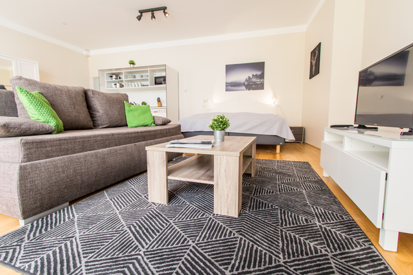 Enjoy your Vienna holiday in this fully furnished apartment. Your apartment is v Vienna, Austria CheckVienna - Kaiserstrasse Entire rental unit vacation rental 33898423