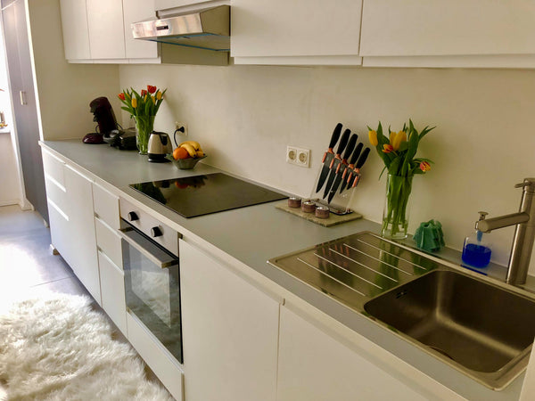 Beautiful clean apartment close to city center / 10 min to Opera House.<br /> <b Vienna, Austria Self Check-in apartment close to the city centre! Entire rental unit vacation rental 23912705