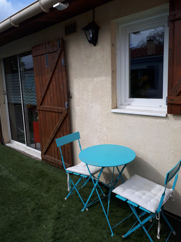 proche du tram des bus, et des commerces endroit calme<br />l hôpital est a moin Mérignac, France petite maison tranquille Entire home vacation rental 33597544