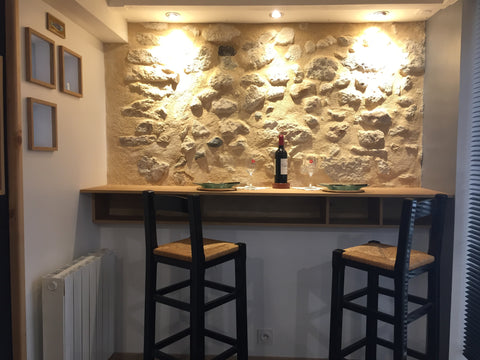 Le protocole Covid19 est respecté. Ce logement de 80m2 dispose d'une entrée priv Bordeaux, France Duplex au calme du cœur historique de Bordeaux Entire rental unit vacation rental 26466038